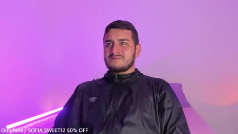 Snapshot of jordy_and_sofi chatting on November 4, 2025, 4:00 am JORDY AND SOFI online show from November 4, 2025, 4:00 am