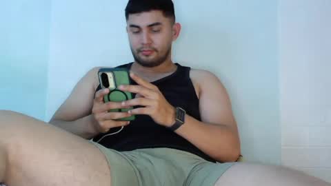 Snapshot of jorge_muscle chatting on July 7, 2026, 4:11 pm jorge_muscle online show from July 7, 2026, 4:11 pm