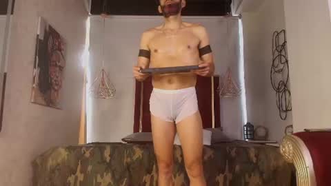 jorgeperezz online show from July 25, 2026, 1:41 pm