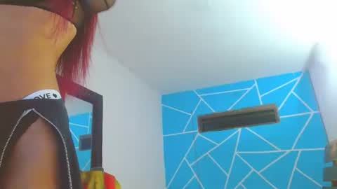 perryt 420 online show from December 19, 2025, 3:13 am