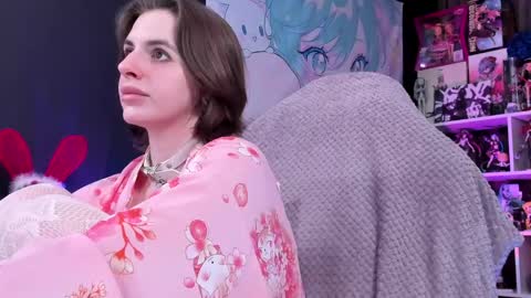 Rose online show from April 15, 2026, 4:58 pm