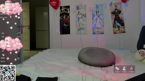 Mila online show from February 13, 2025, 11:47 pm