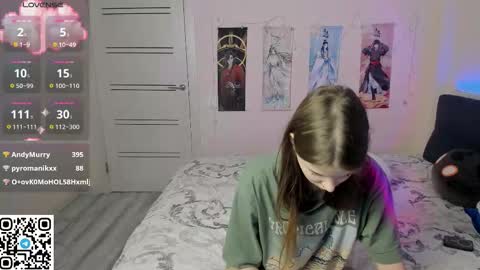 Mila online show from September 23, 2025, 11:41 pm