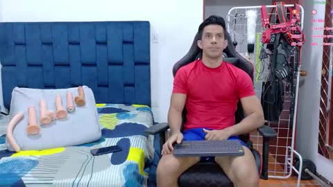 jose_rumbero91 online show from January 15, 2026, 1:32 am
