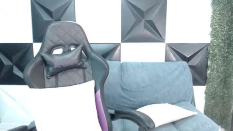 jose_sexycumm online show from January 12, 2025, 9:29 pm