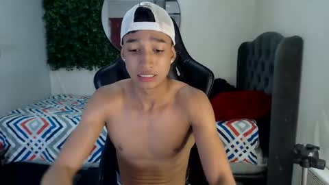 jose_sexycumm online show from February 16, 2025, 9:59 pm