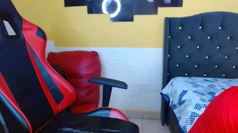 jose_sexycumm online show from September 10, 2025, 8:42 pm