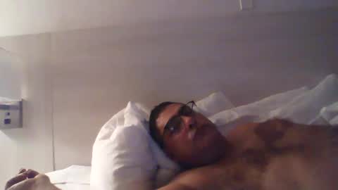 josehosebb online show from December 23, 2024, 2:24 am