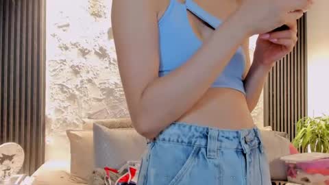 Snapshot of joselin_rouse chatting on July 4, 2026, 1:39 pm joselin online show from July 4, 2026, 1:39 pm