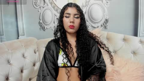 Snapshot of joselyn_sexy_ chatting on January 31, 2025, 1:33 am Katalina online show from January 31, 2025, 1:33 am