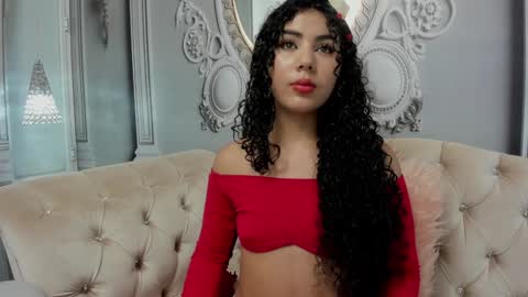Snapshot of joselyn_sexy_ chatting on January 31, 2025, 10:42 pm Katalina online show from January 31, 2025, 10:42 pm