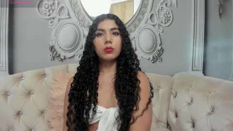 Snapshot of joselyn_sexy_ chatting on February 23, 2025, 12:19 am Katalina online show from February 23, 2025, 12:19 am