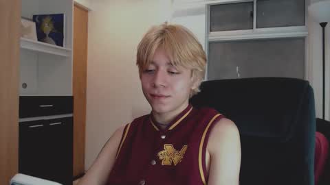 Snapshot of joseon_cute chatting on May 6, 2026, 3:35 am joseon_cute online show from May 6, 2026, 3:35 am
