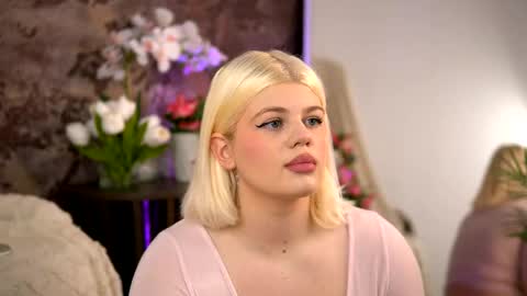 Josephine online show from May 14, 2026, 12:12 pm