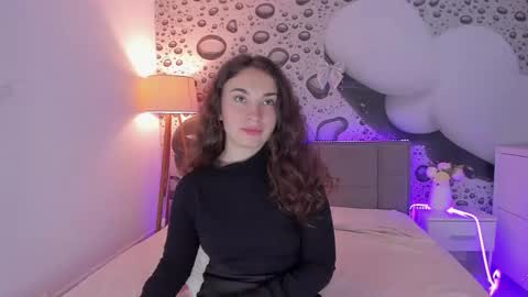 Josephine online show from April 5, 2026, 12:24 pm