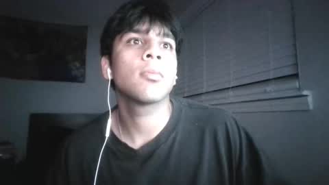 josh372060 online show from June 7, 2026, 3:32 am