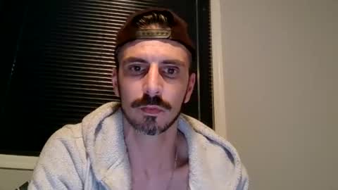 josh780edm online show from February 4, 2026, 5:02 am