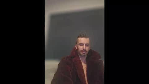 josh780edm online show from March 4, 2026, 12:22 pm