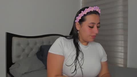 Snapshot of josh_and_dilany chatting on January 18, 2025, 1:08 pm Dilany Josh online show from January 18, 2025, 1:08 pm