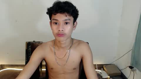 Snapshot of josh_bigcockxxx chatting on March 1, 2026, 5:04 pm JOSH online show from March 1, 2026, 5:04 pm