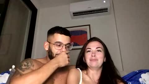josh_xo online show from October 28, 2025, 3:14 pm