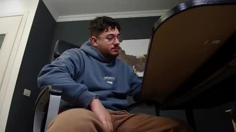 JoshKnight online show from February 8, 2025, 8:42 am