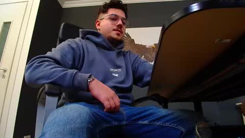 JoshKnight online show from February 27, 2025, 11:41 am