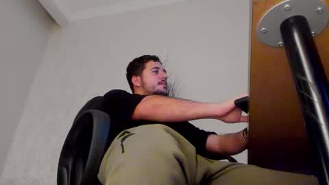 JoshKnight online show from November 11, 2025, 6:24 am