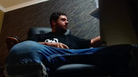 JoshKnight online show from November 21, 2025, 5:50 am