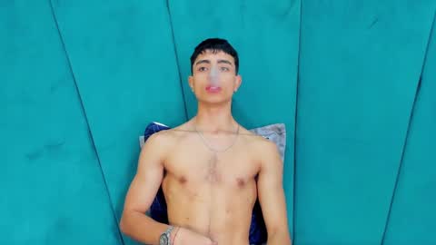 Josh Rashford online show from March 6, 2025, 2:29 pm