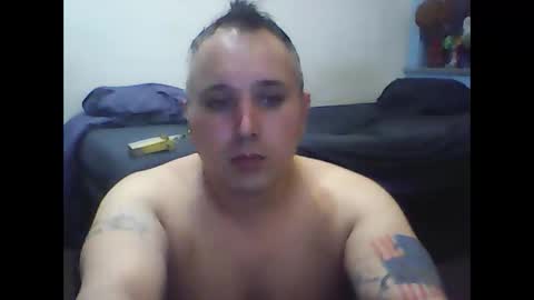 joshualorenzo online show from April 29, 2026, 5:44 am