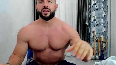 Snapshot of joshuamuscle69 chatting on November 14, 2025, 6:28 pm joshuamuscle69 online show from November 14, 2025, 6:28 pm