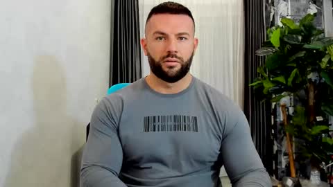 joshuamuscle69 online show from January 12, 2026, 6:29 am