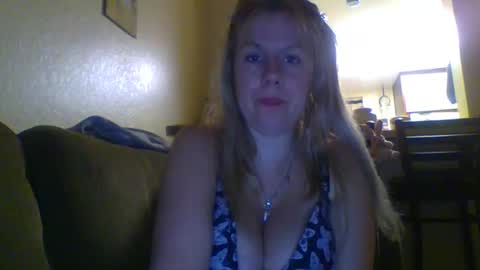 Lana Caruso online show from October 30, 2025, 6:04 am