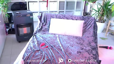 josyblack online show from December 25, 2024, 1:30 pm