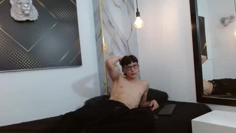  jotalatino  online show from March 12, 2026, 7:09 pm