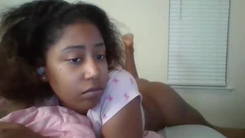 jottijade online show from November 20, 2025, 3:39 am