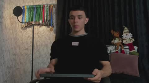 Im Jouliano online show from December 3, 2024, 12:57 am