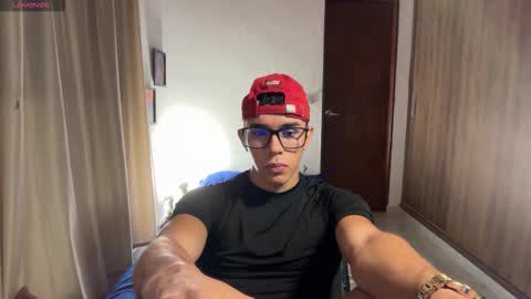 Snapshot of joulianogreco1 chatting on February 3, 2026, 12:42 am Im Jouliano online show from February 3, 2026, 12:42 am