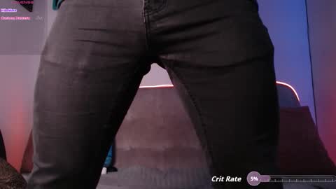  JOYLOPEZFIT online show from January 8, 2026, 7:49 pm