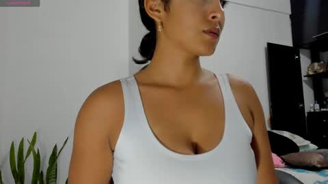 sofiaparker8 online show from May 23, 2026, 12:05 am
