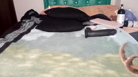 Snapshot of joyshe__vergara chatting on March 6, 2025, 7:14 am online show from March 6, 2025, 7:14 am