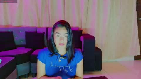 Snapshot of joyshe__vergara chatting on February 2, 2026, 5:28 am online show from February 2, 2026, 5:28 am