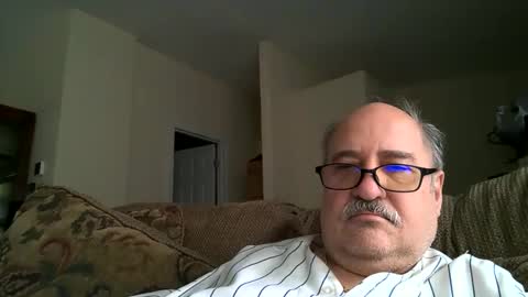 jr8in online show from February 8, 2025, 9:15 pm