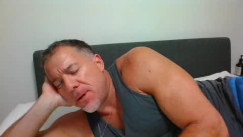 jroge21 online show from January 14, 2025, 5:19 am