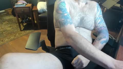 jsimon04 online show from January 6, 2025, 3:08 pm