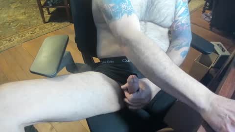 jsimon04 online show from January 31, 2025, 3:11 pm