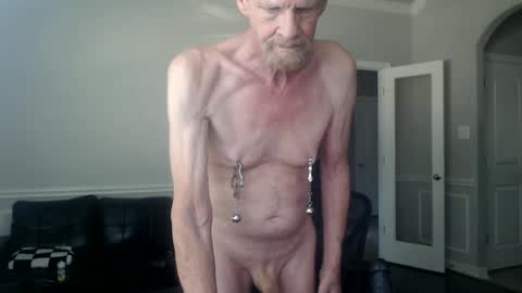 jtull52 online show from September 23, 2025, 5:27 pm