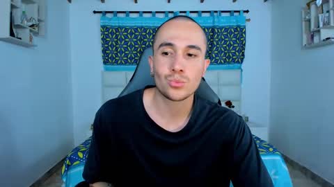 Juan online show from February 10, 2025, 4:19 am