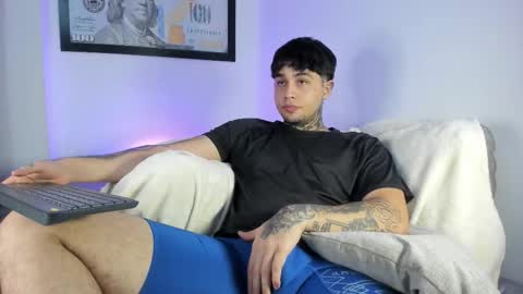 Snapshot of juan_alvarez18 chatting on September 21, 2025, 3:30 am juan_alvarez18 online show from September 21, 2025, 3:30 am